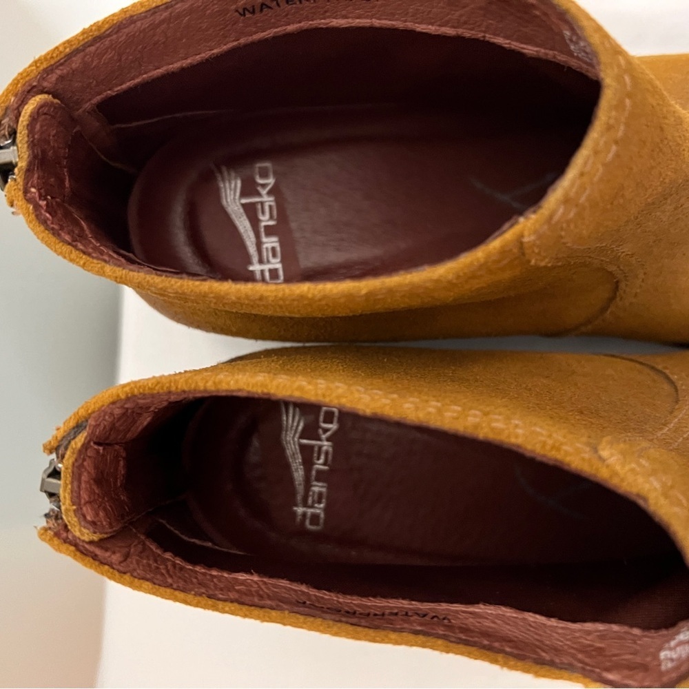 Dansko Waterproof Suede Leather Ankle Boots Size EU 39 - Picture 6 of 10